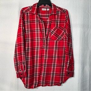 cato / red and black plaid oversized button up top size medium
